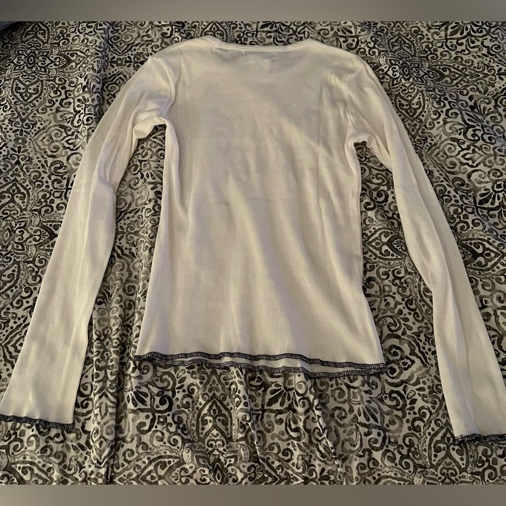 White Ribbed “A Little Bit Flirty” Tee Shirt - Picture 3 of 5